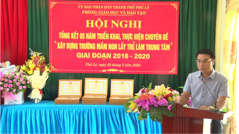 Phòng giáo dục và đào tạo Thành phố tổ chức hội nghị tổng kết 5 năm triển khai thực hiện chuyên đề "xây dựng trường mầm non lấy trẻ làm trung tâm"